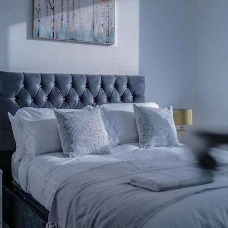 Stunning 2-Bed Premium Apartment - Free Wi-Fi 프레스턴 외부 사진