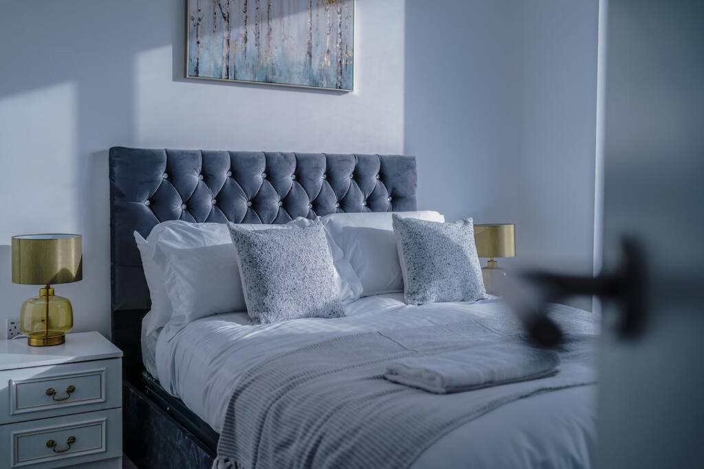 Stunning 2-Bed Premium Apartment - Free Wi-Fi 프레스턴 외부 사진